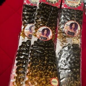 3 pack chrochet/ braiding , tree braids, $5 a pack 1b/27 off black and auburn